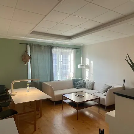 Apartment Cozy Close To The Center